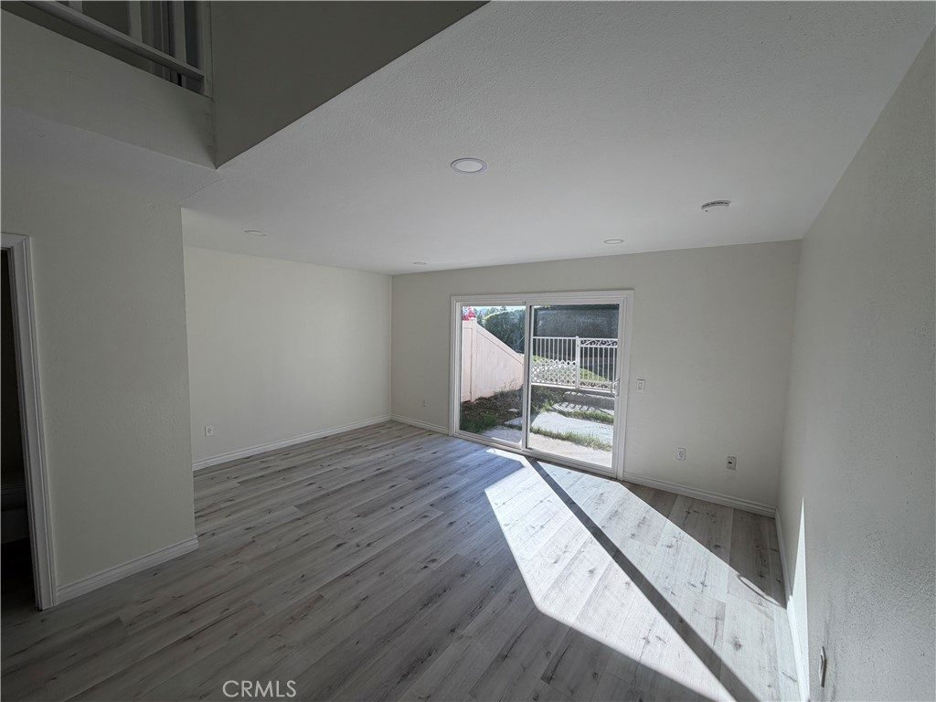 6143 Avenue Juan Diaz