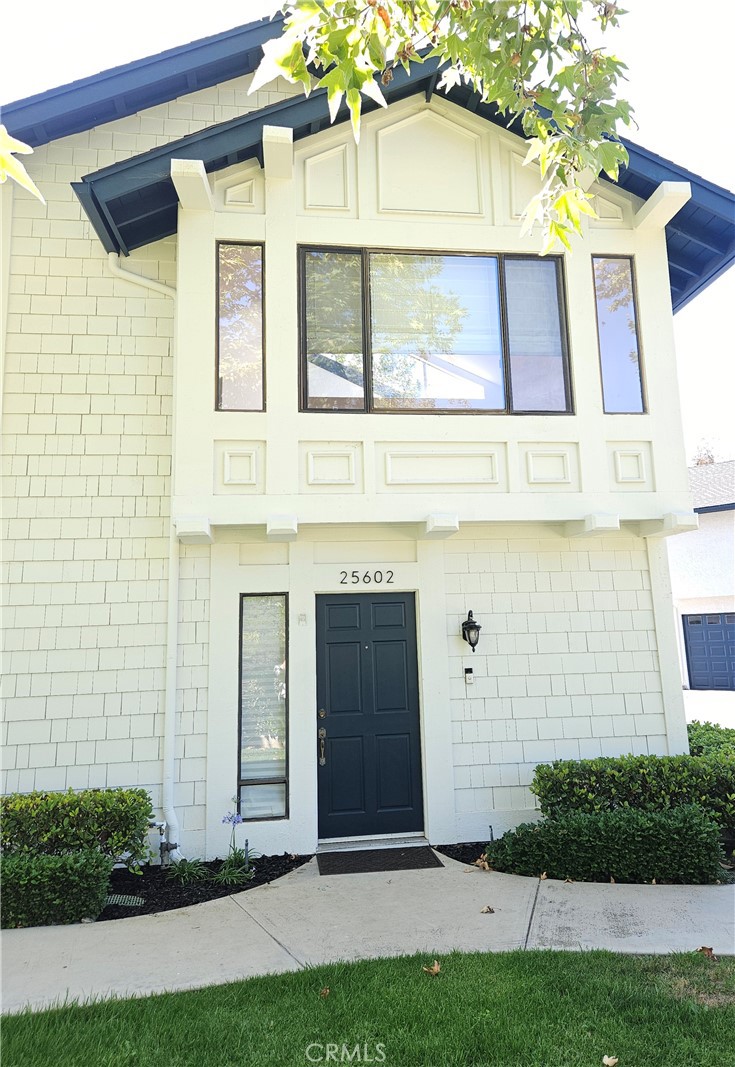 25602 Paseo La Vista