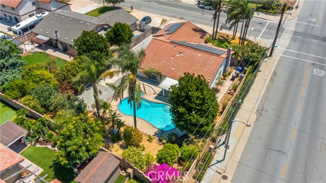 Detail Gallery Image 2 of 45 For 9504 Lemon, Rancho Cucamonga,  CA 91737 - 4 Beds | 2 Baths