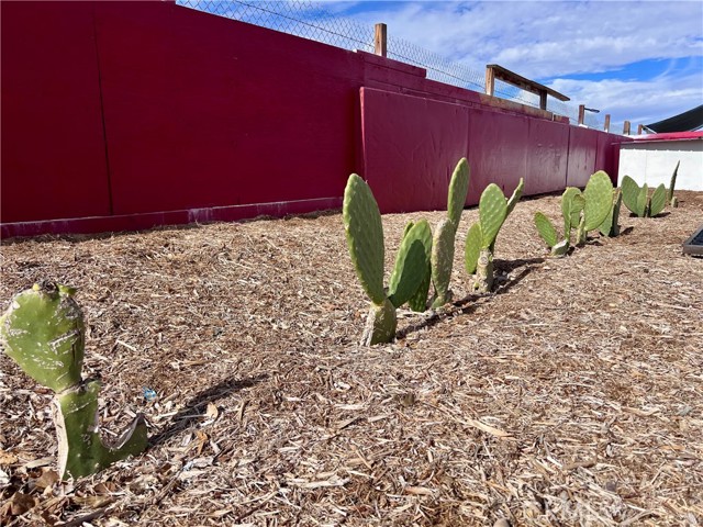 Detail Gallery Image 45 of 52 For 171 Ste Vic Avenue Q2, Palmdale,  CA 93591 - – Beds | – Baths