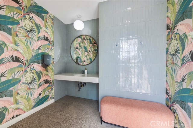 Detail Gallery Image 39 of 43 For 8787 Shoreham Dr #201,  West Hollywood,  CA 90069 - 1 Beds | 1 Baths