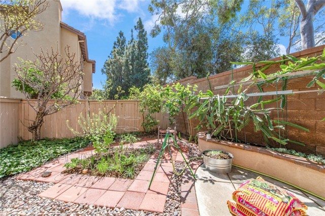 Detail Gallery Image 32 of 52 For 3 Ardmore, Irvine,  CA 92602 - 3 Beds | 2/1 Baths