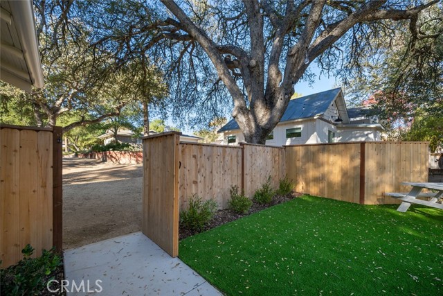 Detail Gallery Image 31 of 45 For 135 18th St, Paso Robles,  CA 93446 - 4 Beds | 2/1 Baths