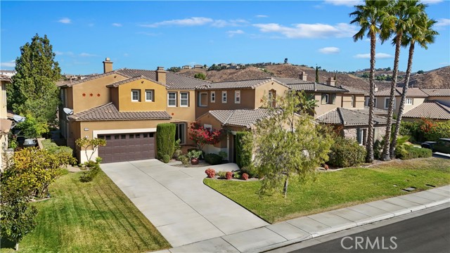 Detail Gallery Image 3 of 69 For 15720 Glendon Creek Ct, Riverside,  CA 92503 - 5 Beds | 4/1 Baths