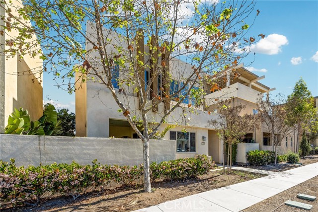 Detail Gallery Image 42 of 49 For 104 Interval, Irvine,  CA 92618 - 3 Beds | 2/1 Baths