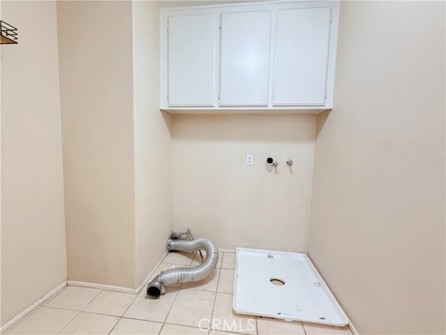 Detail Gallery Image 32 of 36 For 5793 Oakdale Ln, Fontana,  CA 92336 - 5 Beds | 3 Baths