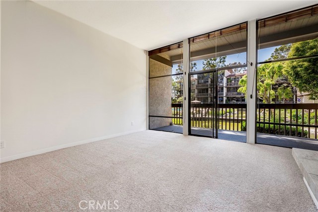 7107 Marina Pacifica S Drive, Long Beach CA: https://media.crmls.org/medias/57ccd8fd-063a-4a95-87f7-a4f90eea2fa9.jpg