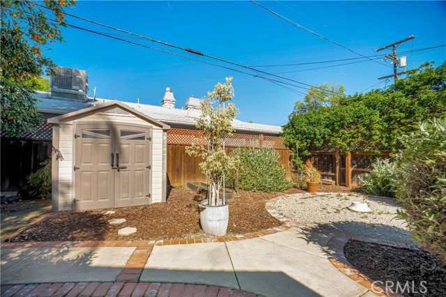 Detail Gallery Image 25 of 30 For 5239 Comercio Ave, Woodland Hills,  CA 91364 - 2 Beds | 1 Baths