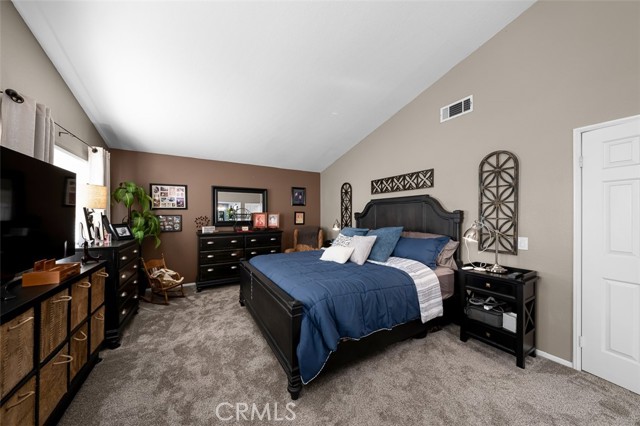 Detail Gallery Image 26 of 60 For 554 Edgewater, Oceanside,  CA 92057 - 4 Beds | 3 Baths