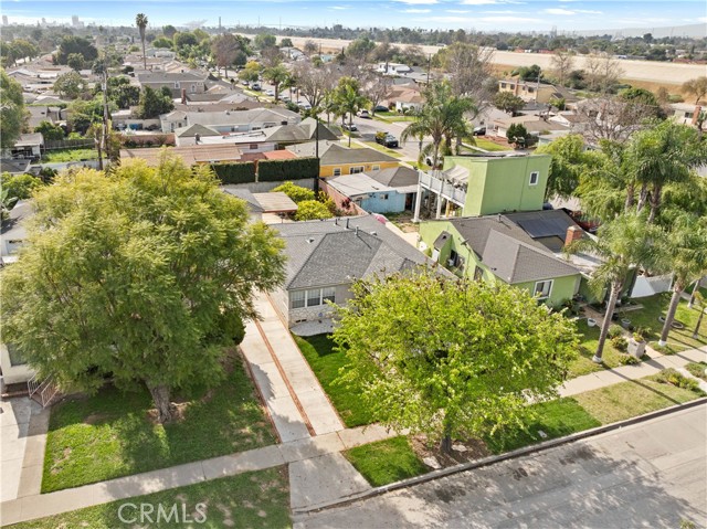 Detail Gallery Image 17 of 19 For 874 W 33rd Way, Long Beach,  CA 90806 - 3 Beds | 2 Baths