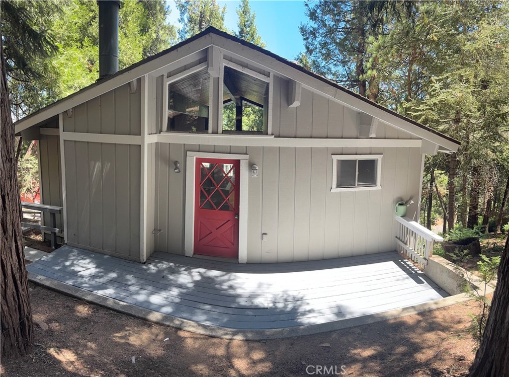 24011 Lakeview Drive