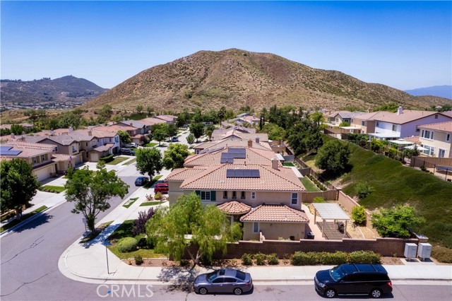 Detail Gallery Image 9 of 52 For 35434 Coyote Creek Ct, Lake Elsinore,  CA 92532 - 4 Beds | 3 Baths