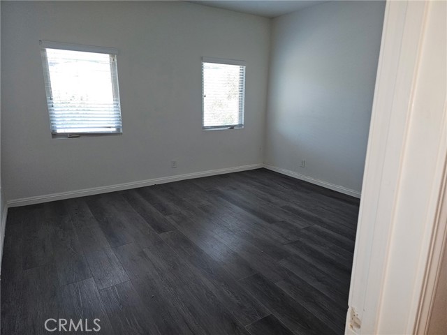 275 W Center Street, Covina CA: https://media.crmls.org/medias/57d11c11-1877-4d89-92d4-c20bd8164e26.jpg