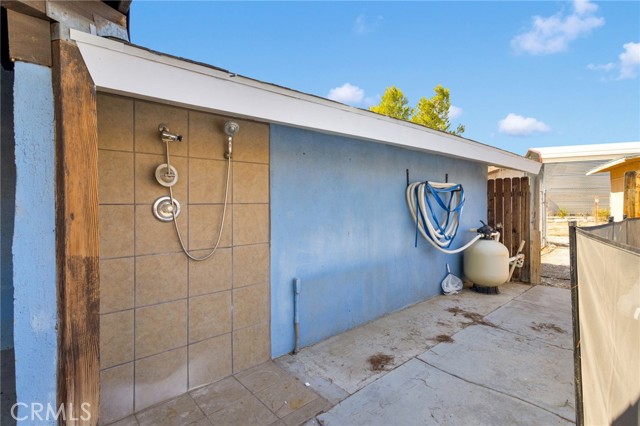 Detail Gallery Image 36 of 39 For 19385 Saint Timothy Ct, Apple Valley,  CA 92307 - 3 Beds | 2/1 Baths