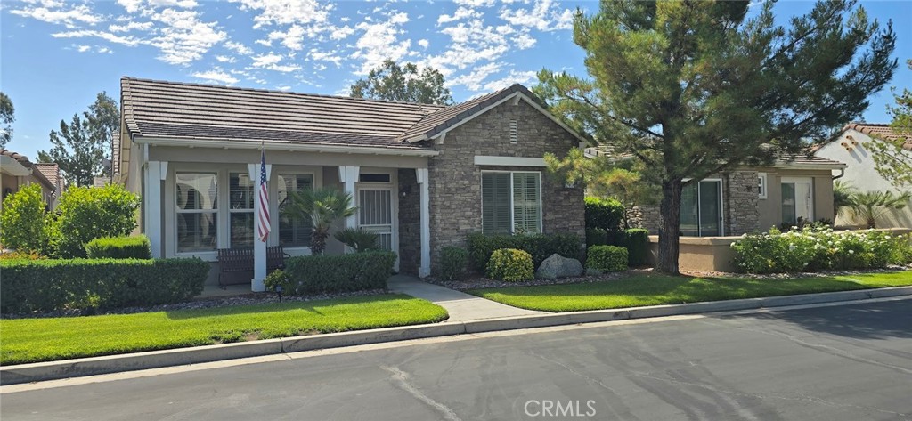 240 Glenview Lane