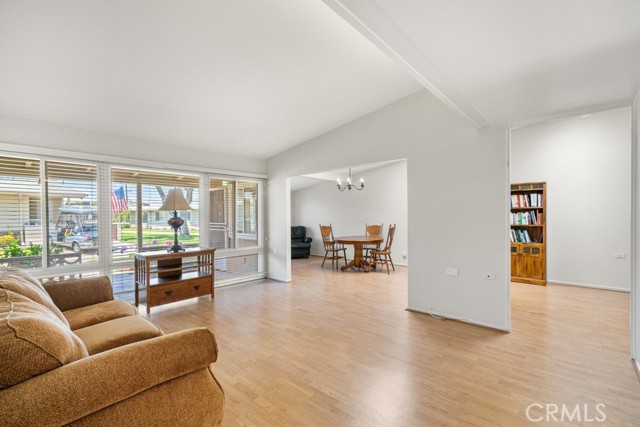 Detail Gallery Image 3 of 37 For 13271 Del Monte Dr M14-33j,  Seal Beach,  CA 90740 - 2 Beds | 1 Baths