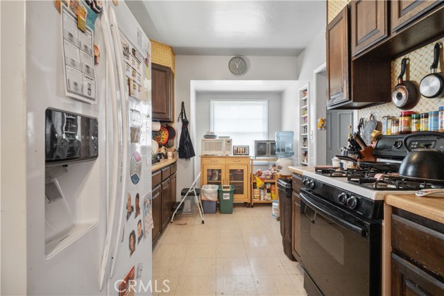 Detail Gallery Image 10 of 13 For 1654 Jess St, Pomona,  CA 91766 - 3 Beds | 1 Baths