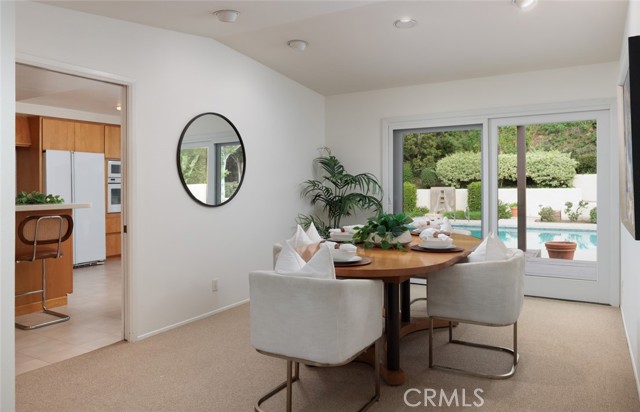 Detail Gallery Image 12 of 23 For 1161 Hyde Park Dr, North Tustin,  CA 92705 - 4 Beds | 3 Baths