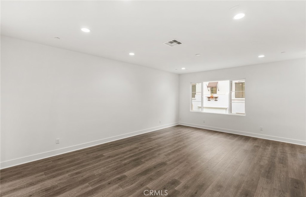 MLS #IV26032644 image #11