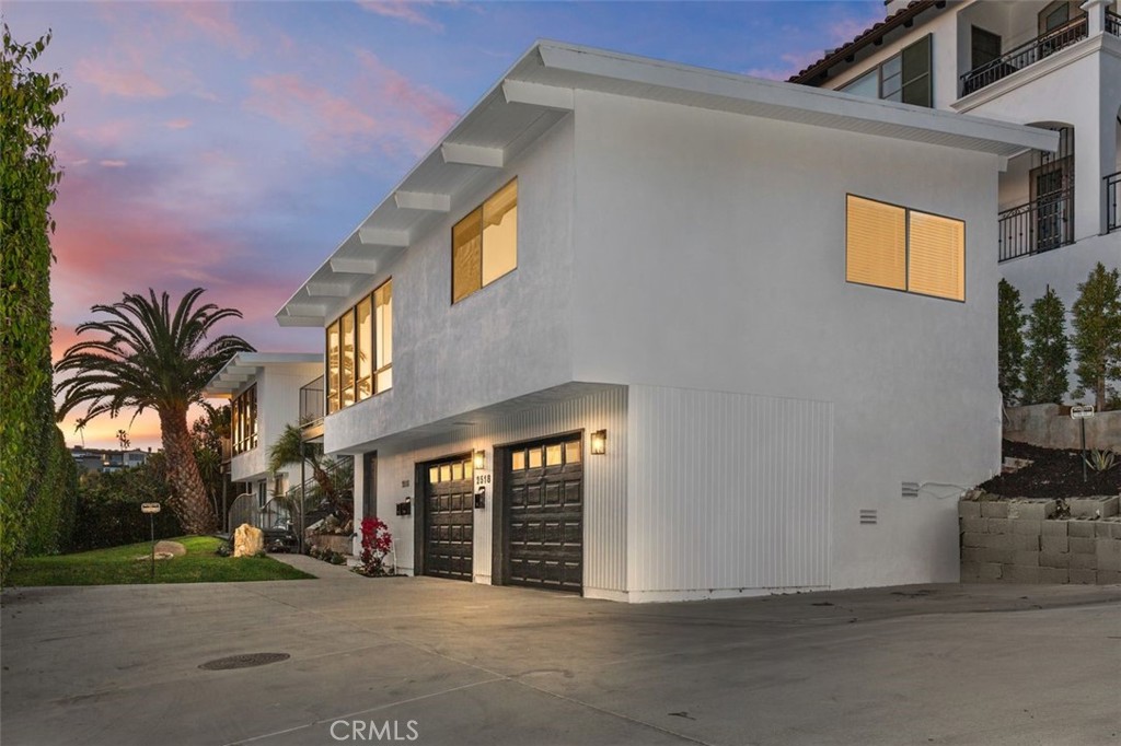 2516 Bayside Drive