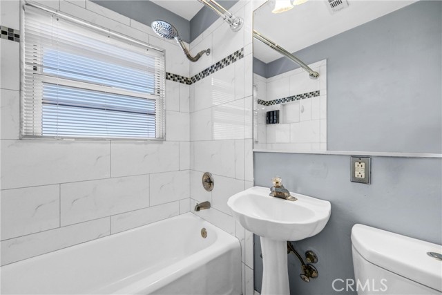Detail Gallery Image 11 of 33 For 2032 Royal Oaks Dr, Duarte,  CA 91010 - 3 Beds | 2 Baths