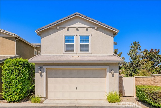 7169 Logsdon Drive, Eastvale CA: https://media.crmls.org/medias/57d5e072-3068-4480-a664-7885fc23f01c.jpg