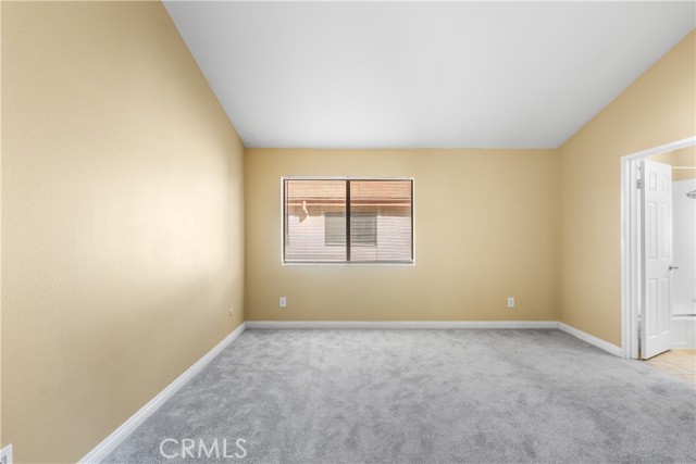 Detail Gallery Image 24 of 52 For 21054 Parthenia #11,  Canoga Park,  CA 91304 - 3 Beds | 3 Baths