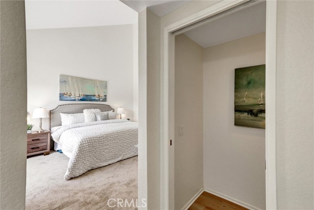 905 Powell Court, Costa Mesa CA: https://media.crmls.org/medias/57d663de-dcc6-4ae0-aace-48d216d09611.jpg