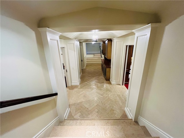 Detail Gallery Image 19 of 31 For 4110 Woodleigh Ln, La Canada Flintridge,  CA 91011 - 6 Beds | 8 Baths