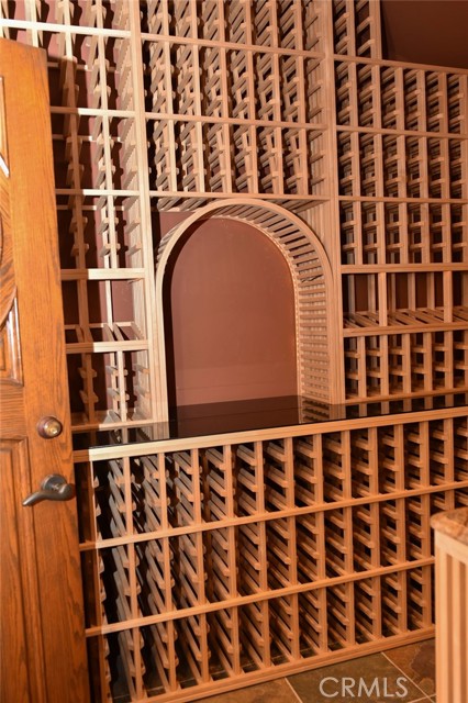 Detail Gallery Image 22 of 45 For 5235 San Feliciano Dr, Woodland Hills,  CA 91364 - 5 Beds | 4 Baths