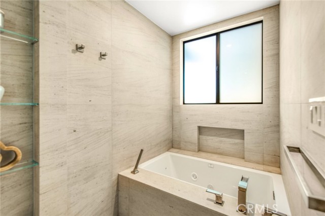 203 Via Ravenna, Newport Beach CA: https://media.crmls.org/medias/57d6fb97-faeb-4a32-896d-03f6d39994ae.jpg