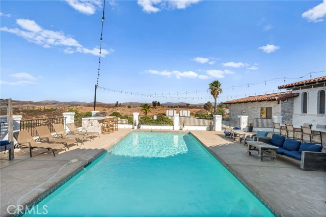 38225 Camino Sierra Road, Temecula CA: https://media.crmls.org/medias/57d70880-01b4-4c28-a972-aaed52584ea1.jpg