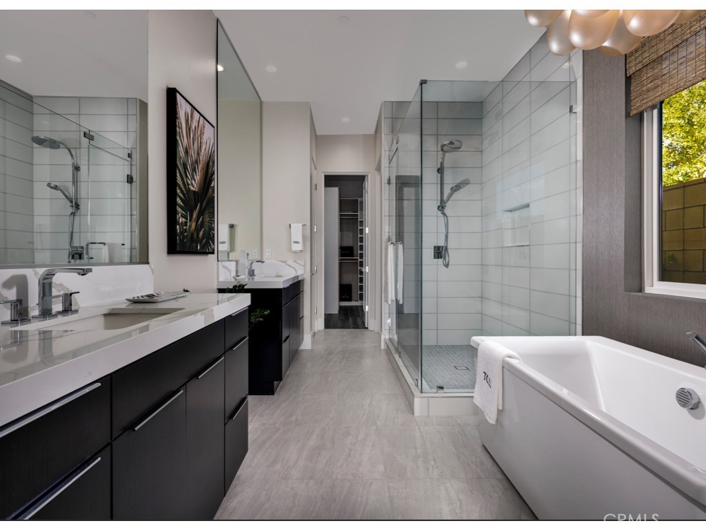 MLS #OC25253587 image #6