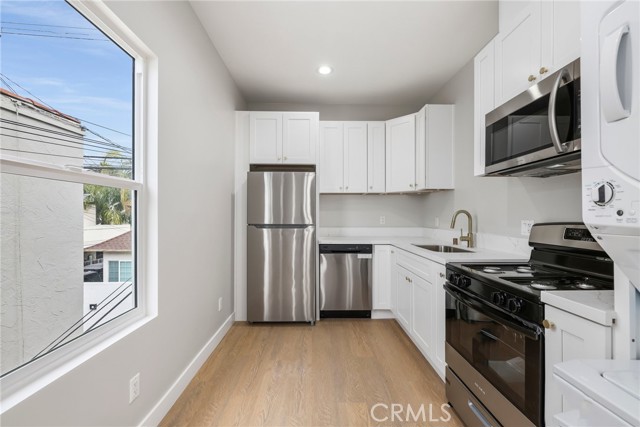 Detail Gallery Image 19 of 19 For 1221 E 1st St, Long Beach,  CA 90802 - – Beds | – Baths