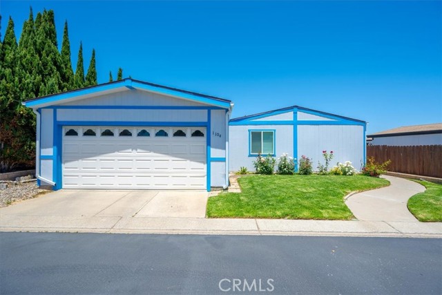 Detail Gallery Image 1 of 47 For 1104 Devonshire Pl, Santa Maria,  CA 93455 - 2 Beds | 2 Baths