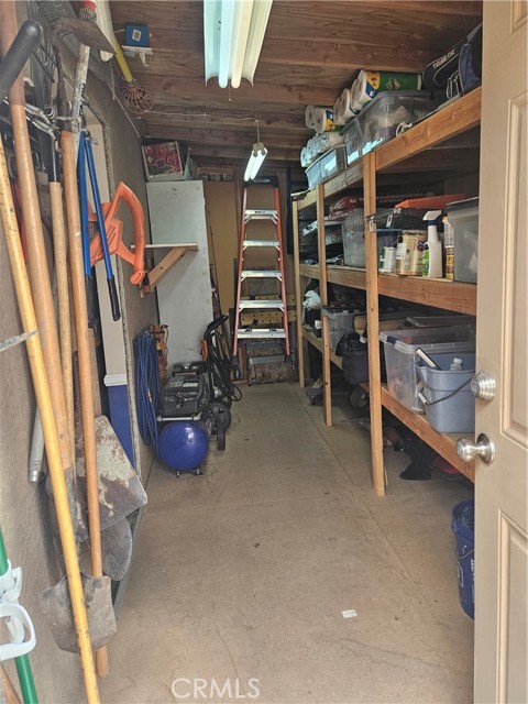 5215 E Monlaco Road, Long Beach CA: https://media.crmls.org/medias/57d9549c-5662-4d11-8ed5-2b6c829e0f6d.jpg