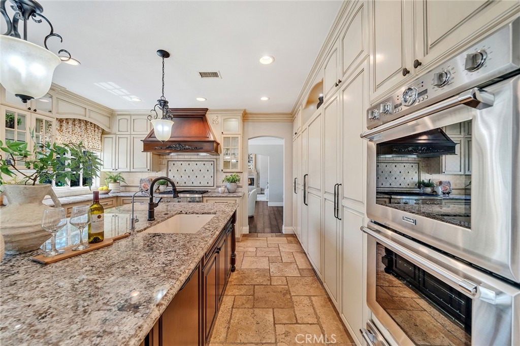 MLS #OC26164445 image #16