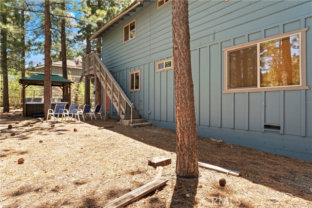 Detail Gallery Image 36 of 42 For 42646 Constellation Dr, Big Bear Lake,  CA 92315 - 4 Beds | 2 Baths