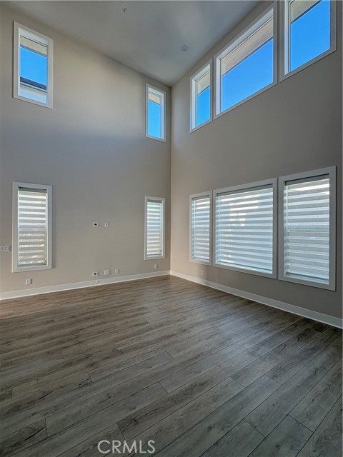 Detail Gallery Image 11 of 31 For 160 Longden, Lake Forest,  CA 92630 - 4 Beds | 4 Baths