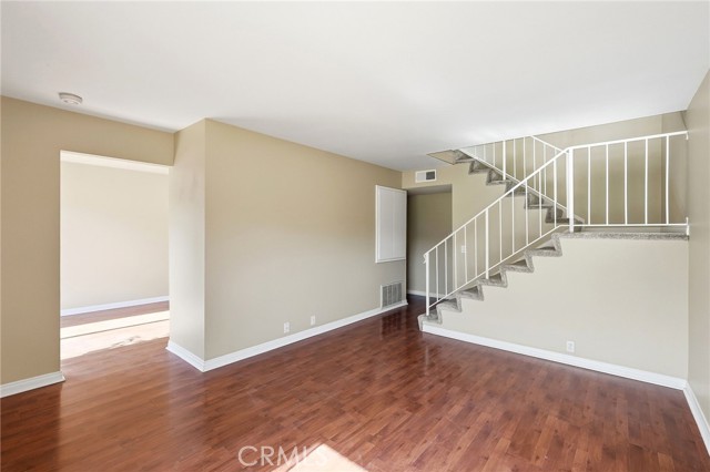 Detail Gallery Image 6 of 20 For 2201 Sonoma Ct, Thousand Oaks,  CA 91362 - 2 Beds | 1/1 Baths