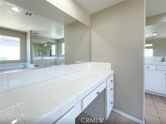 Detail Gallery Image 27 of 46 For 6727 Miramar, Palmdale,  CA 93551 - 5 Beds | 2/1 Baths