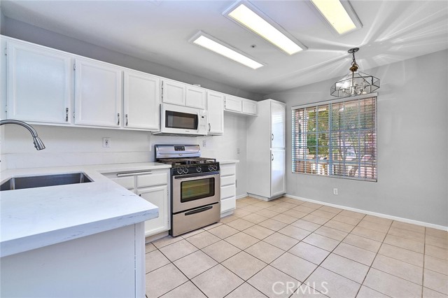 Detail Gallery Image 22 of 59 For 5280 Melbourne, Riverside,  CA 92508 - 3 Beds | 2/1 Baths