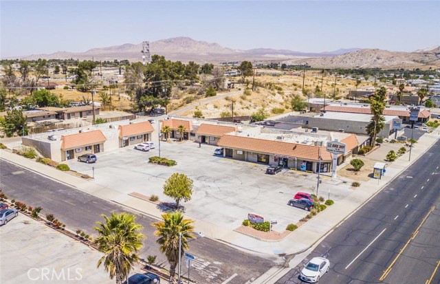 15028 7th Street, Victorville, California 92395, ,Commercial Lease,For Rent,15028 7th Street,CROC23072375