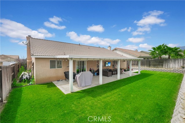 Detail Gallery Image 2 of 19 For 998 Sycamore Ct, Banning,  CA 92220 - 4 Beds | 2 Baths