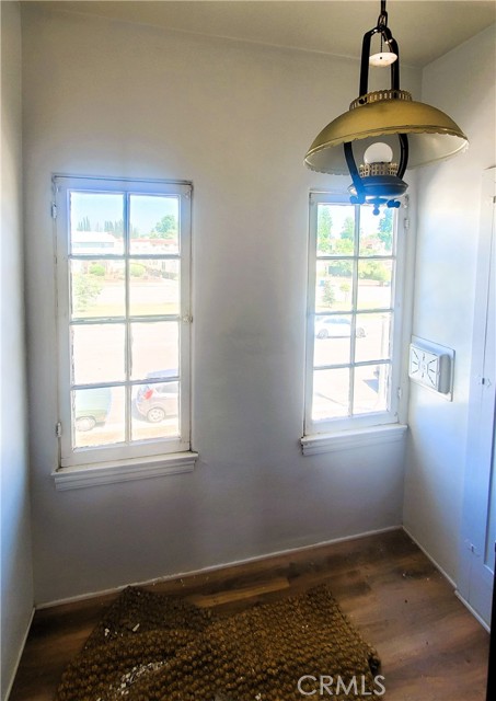 5723 N Huntington Drive, Los Angeles CA: https://media.crmls.org/medias/57e098a8-874a-4bab-983e-d9c89026b282.jpg