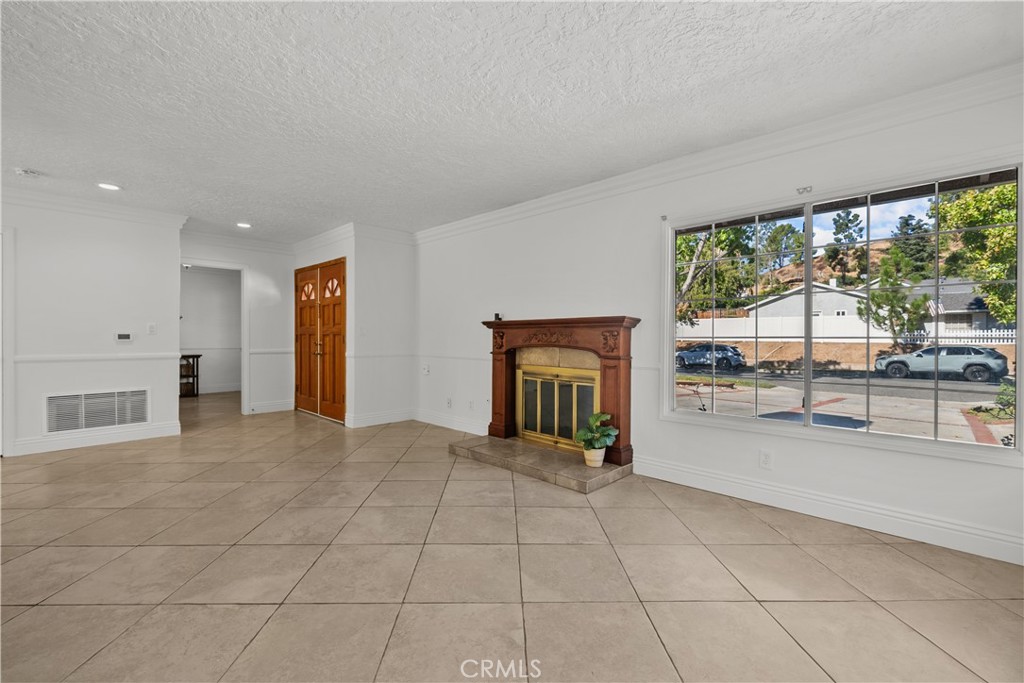 57E0C069 36Ca 47B4 B1Df B0Bdfb6D011F 21204 Altena Drive, Saugus, Ca 91350 &Lt;Span Style='BackgroundColor:transparent;Padding:0Px;'&Gt; &Lt;Small&Gt; &Lt;I&Gt; &Lt;/I&Gt; &Lt;/Small&Gt;&Lt;/Span&Gt;