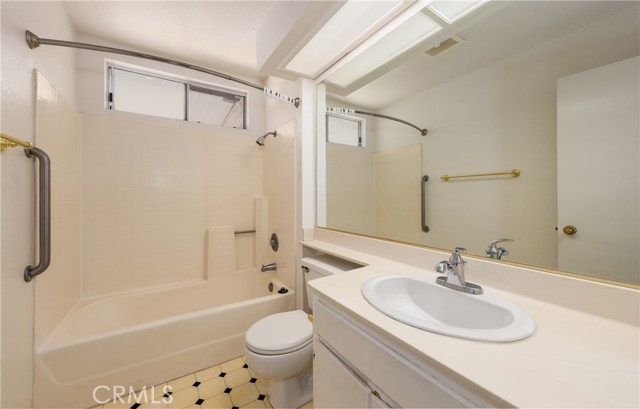 Image 19 of 26 For 1144 Jasmine Street