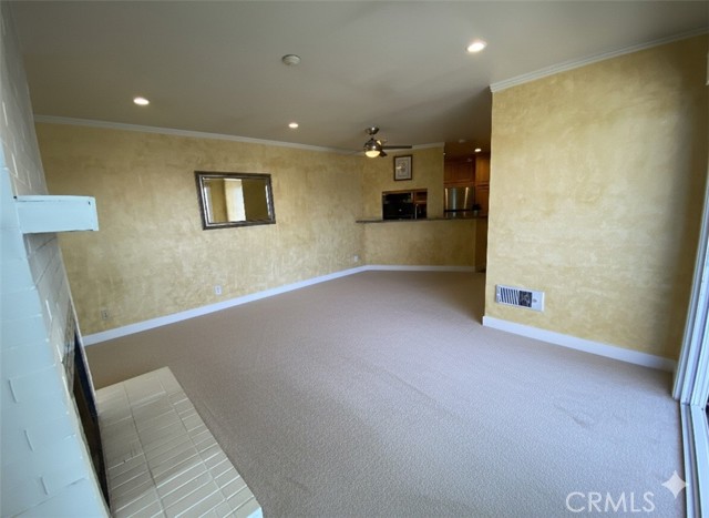Detail Gallery Image 4 of 20 For 650 the Village #314,  Redondo Beach,  CA 90277 - 1 Beds | 1 Baths