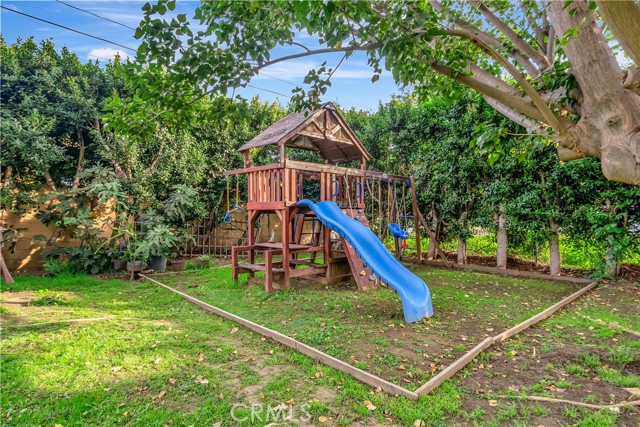 Detail Gallery Image 24 of 32 For 6268 Norwich Ave, Van Nuys,  CA 91411 - 3 Beds | 1 Baths