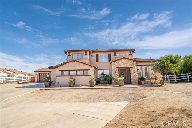 Detail Gallery Image 12 of 71 For 18296 Hollowtree Ln, Riverside,  CA 92504 - 5 Beds | 3/1 Baths